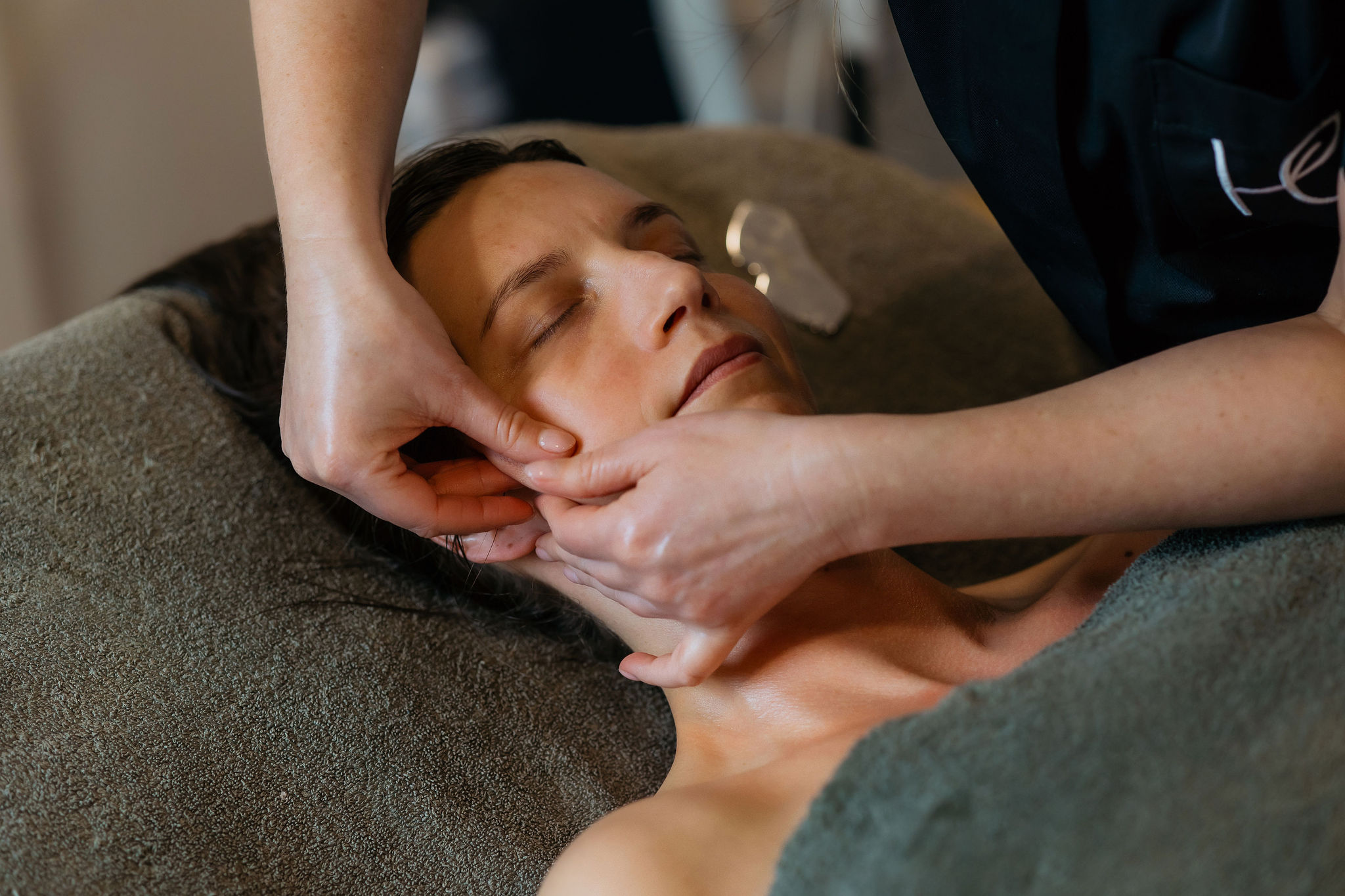 Bindweefselmassage gezicht bij Huidgeluk Bij Irma